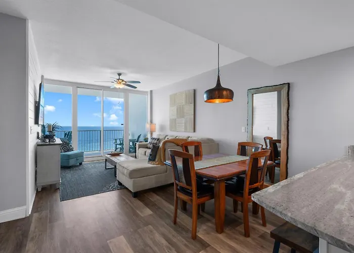 Apartment 2 Bedroom Lighthouse Wbunk, 3 Pools! Direct Beachfront Free Daily Activities