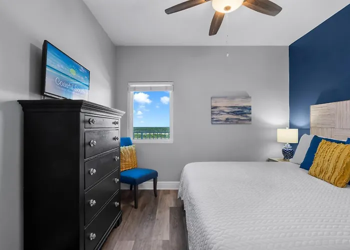 2 Bedroom Lighthouse Wbunk, 3 Pools! Direct Beachfront Free Daily Activities Apartment Gulf Shores