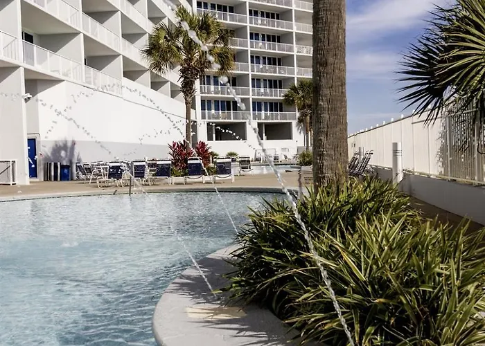 2 Bedroom Lighthouse Wbunk, 3 Pools! Direct Beachfront Free Daily Activities Apartment